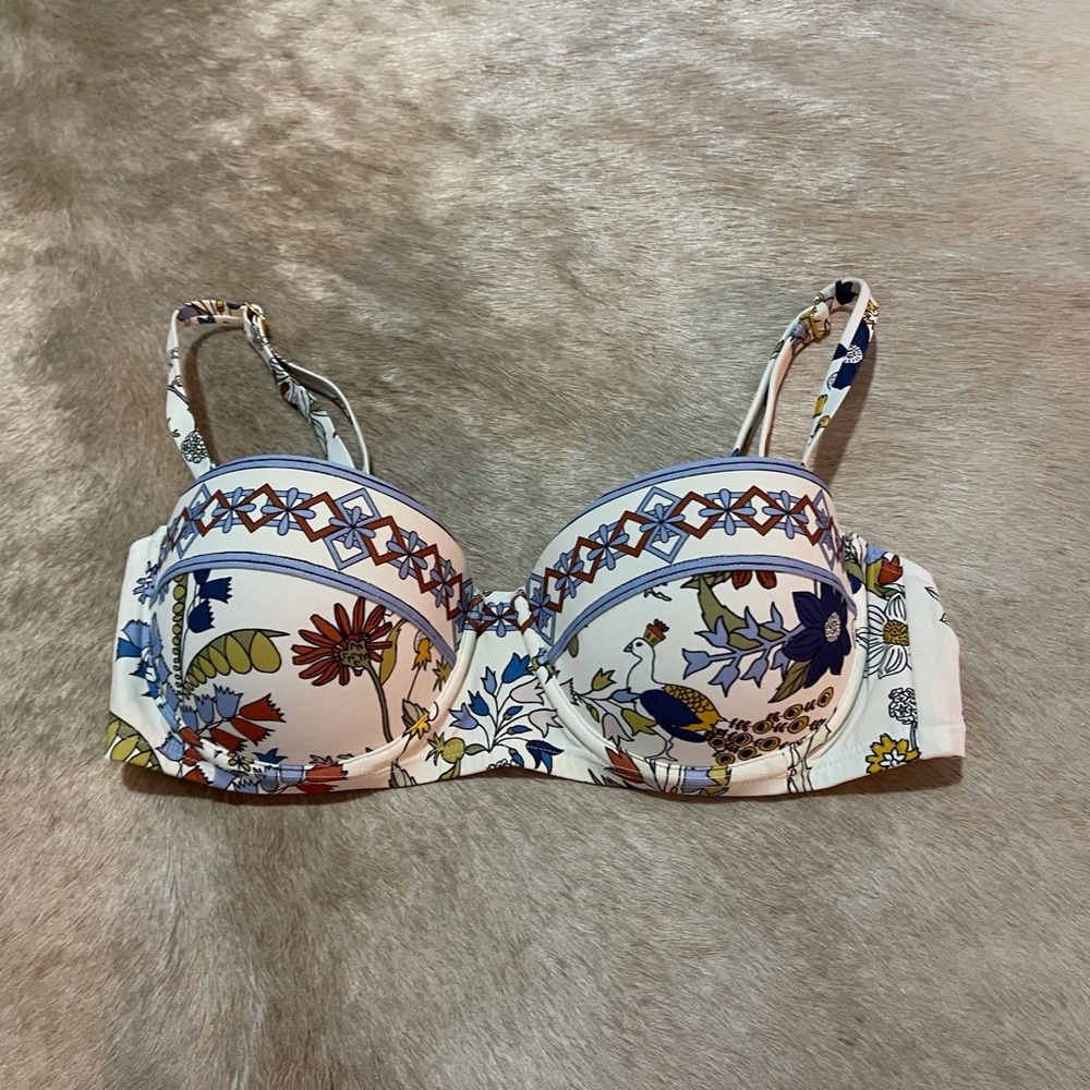 Printed bikini top - never worn